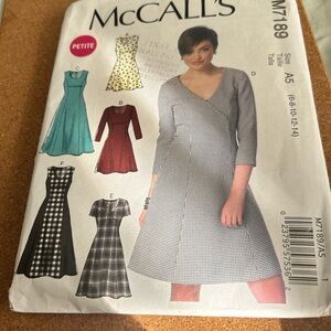 2015 McCalls M7189 petite 6-14- delicious looking dress pattern/